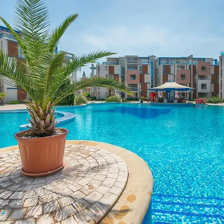 شقة فندقية Sun I ساني بيتش