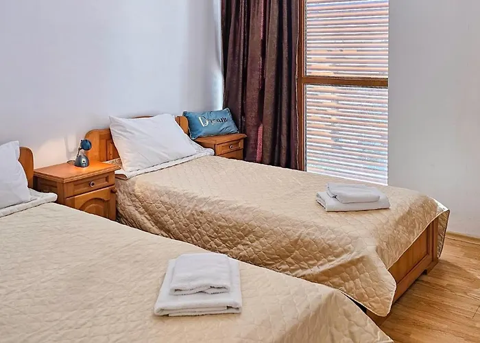 アパートホテル サン シティ I 4*