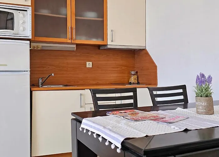 サン シティ I 4*