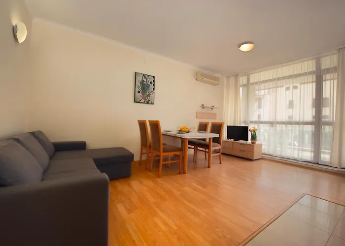 サン シティ I アパートホテル サニービーチ