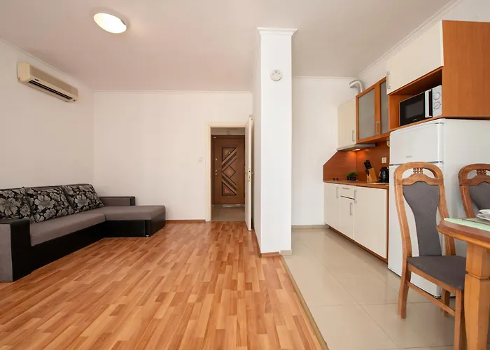 サン シティ I サニービーチ